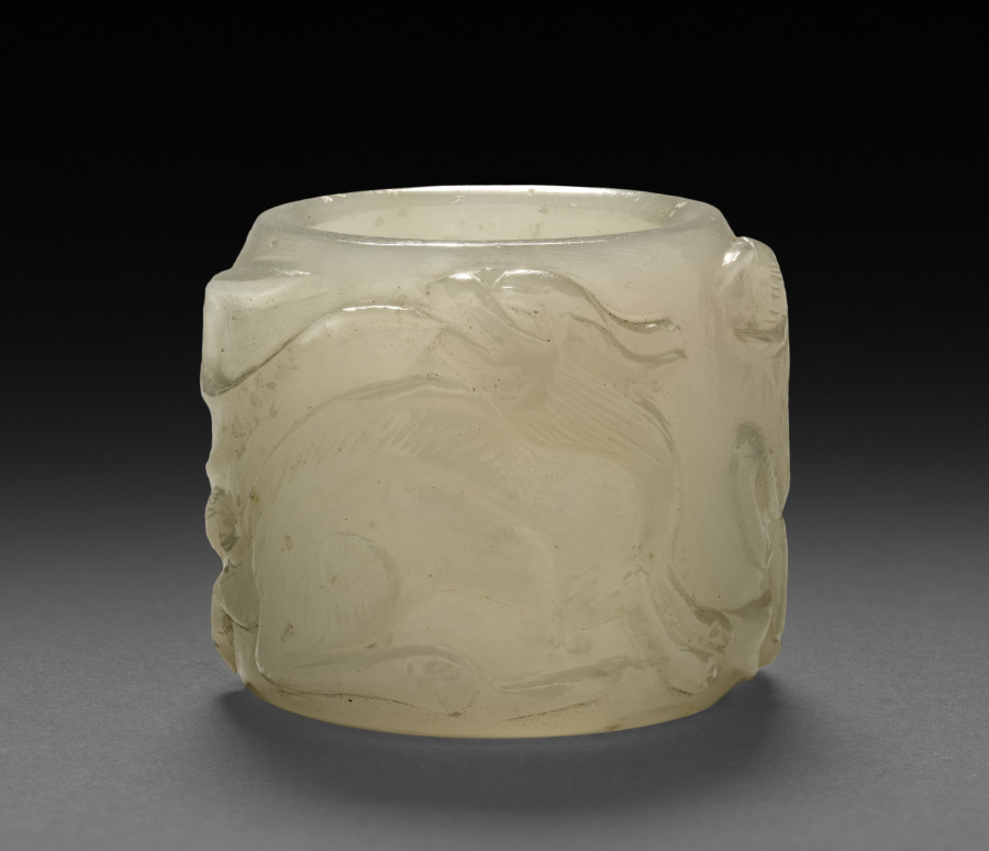 清代白玉扳指 Qing dynasty white jade thumb ring, Cleveland Museum of Art